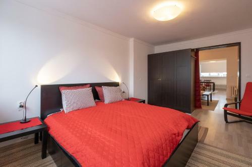Lz Spacious One Bedroom Apartment In Top Centre