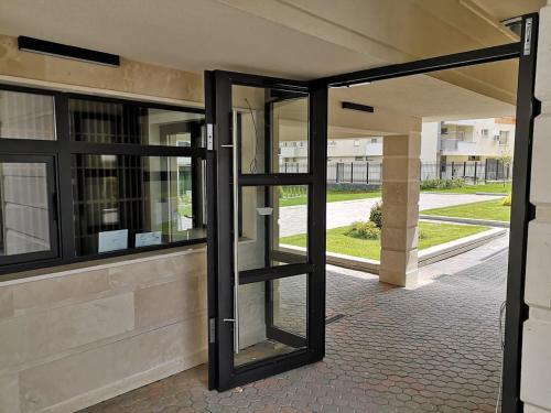 Business And Leisure Apartment In Mladost 2