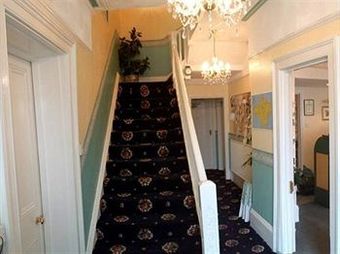Hostal Roseglen Hotel