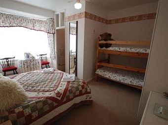 Hostal Roseglen Hotel
