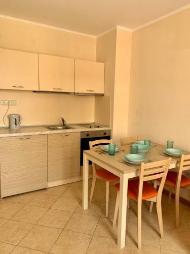 Apartello Modern Apartment - Royal Sun, Sunny Beach