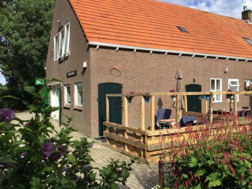 Apartamento ?in Oans Oefje? Parel In de Polder!