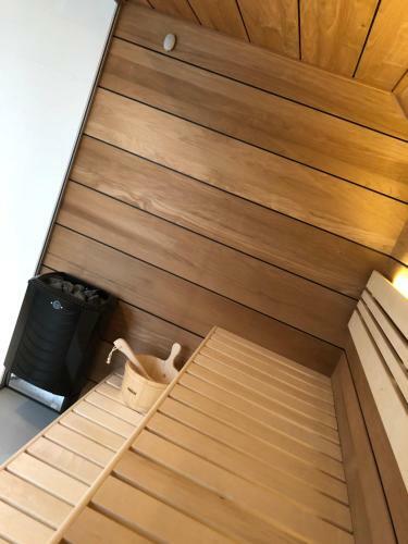 de Brittenburg With Hot Tub & Sauna
