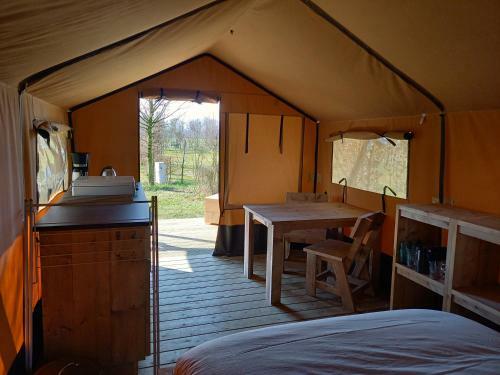 Wellness Camping Stoltenborg Safari Tent 2