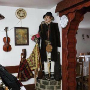 Hostal Pensiunea Rustica La Avram Lunca Ilvei
