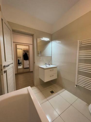Apartamento Rs River Towers