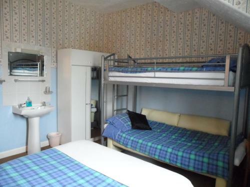 Hostal Galway Guest House