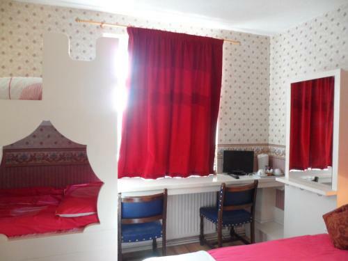 Hostal Galway Guest House