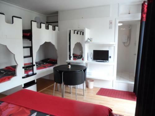 Hostal Galway Guest House
