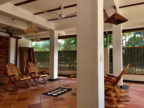 Hostal Donama River