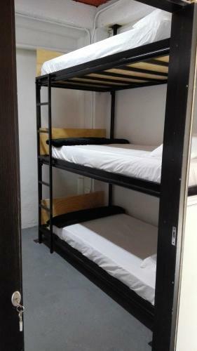 Hostal Real Hostel