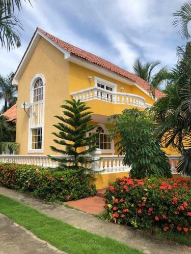 Puerto Plata, Caba�a Cerca de La Playa Con Piscina