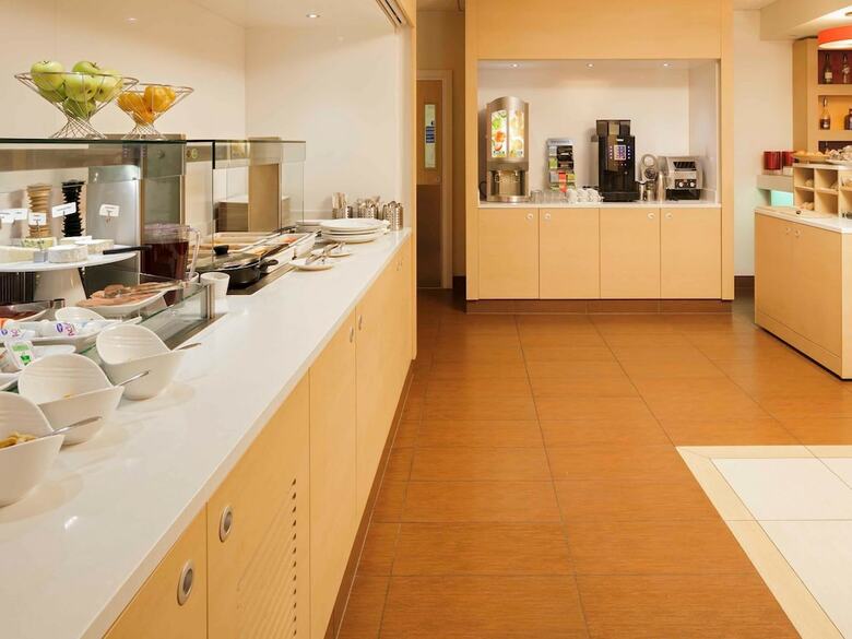 Hotel Ibis London Docklands Canary Wharf