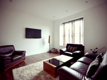 Apartamentos Howburn Residence