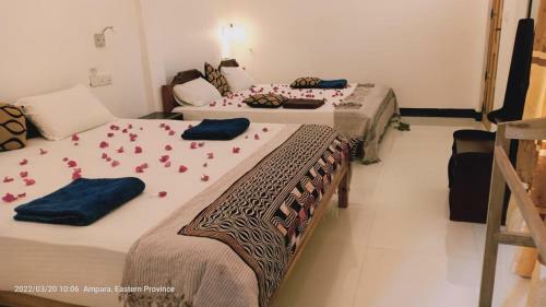 Sandy Bay Hotel Arugambay
