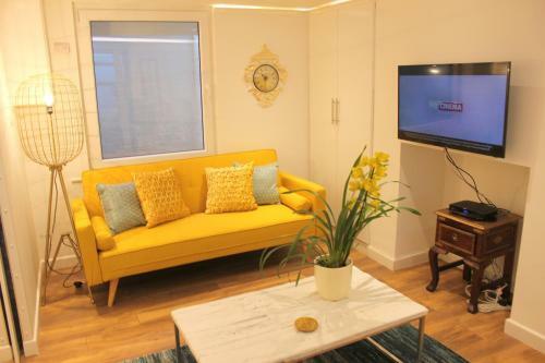 Regency House Apartments