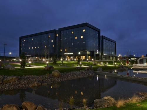 Hotel Village Urban Resort Aberdeen