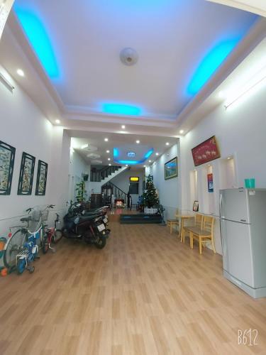 Hotel Homestay Tr?n Uy�n