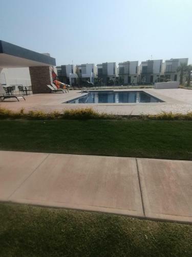 Habitaci�n Con Ba�o Entrada Independientes C�moda