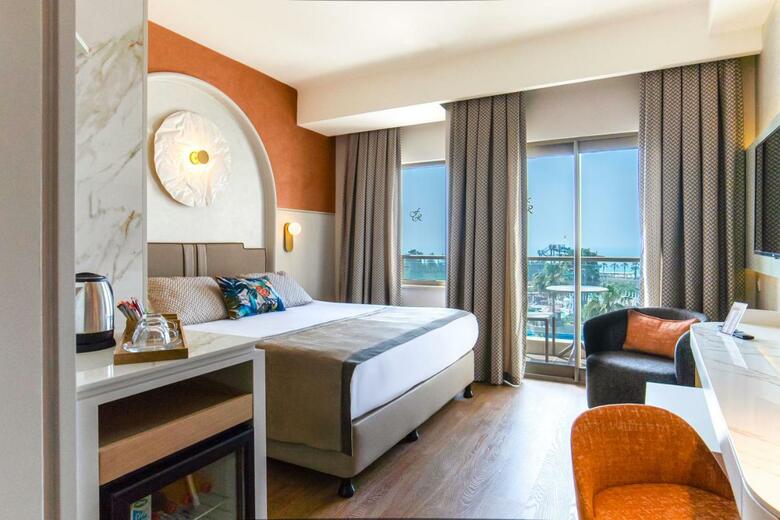 Hotel Fame Residence Lara & Spa
