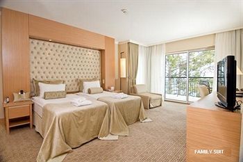 Hotel Amara Wing Resort