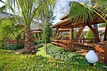 Hotel Amara Wing Resort