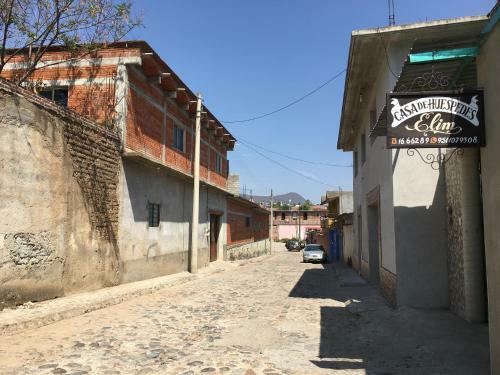 Casa De Hu�spedes "elim"