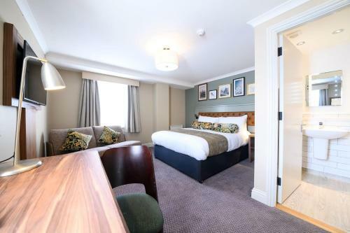 Innkeeper's Lodge Exeter, Clyst St George