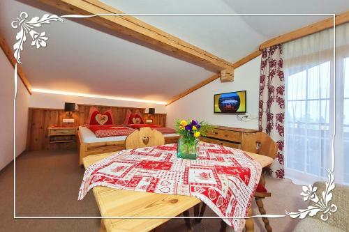 Apartamento Haus Bartlm�