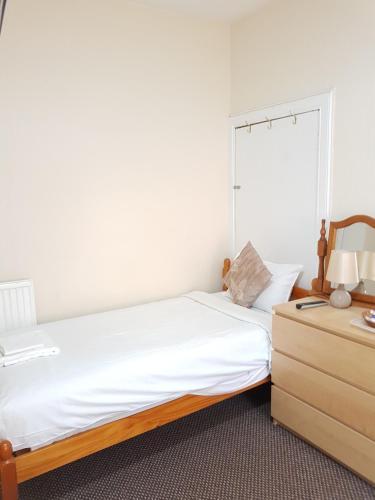Hostal Dalry Guesthouse