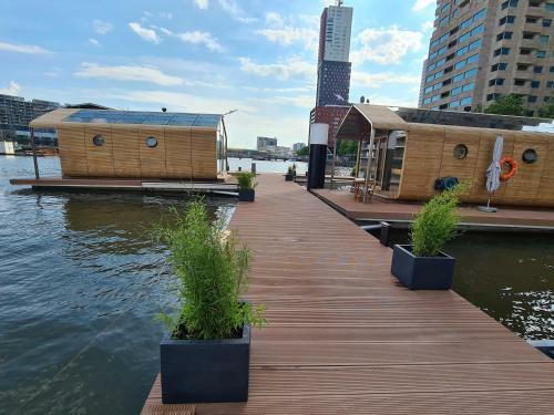 Wikkelboat Nr4 At Floating Rotterdam Rijnhaven
