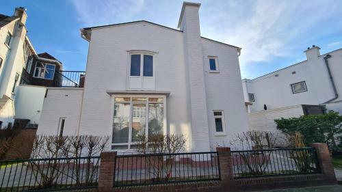 Apartamento Beautiful Standing-alone House With A Garden