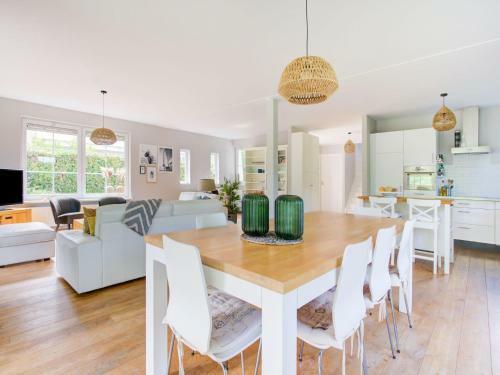 Luxury Holiday Home In Harderwijk With A Jacuzzi