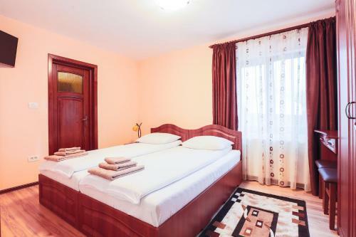 Hostal Pensiunea Dor De Casa