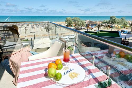 Beachfront Sea View Apartment Alezzi Spa Pools Beach Resort