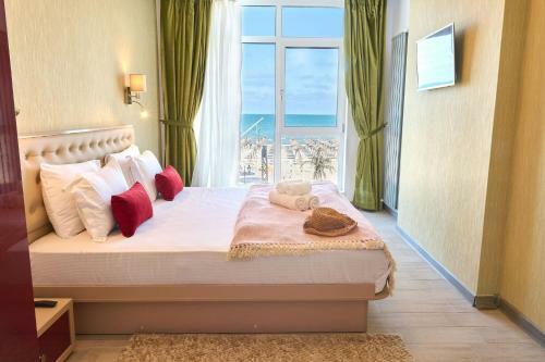Beachfront Sea View Apartment Alezzi Spa Pools Beach Resort
