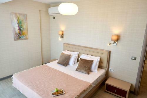 Beachfront Sea View Apartment Alezzi Spa Pools Beach Resort