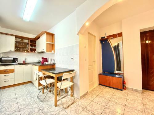 Apartamento Central City Studio Ploiesti - Free Parking