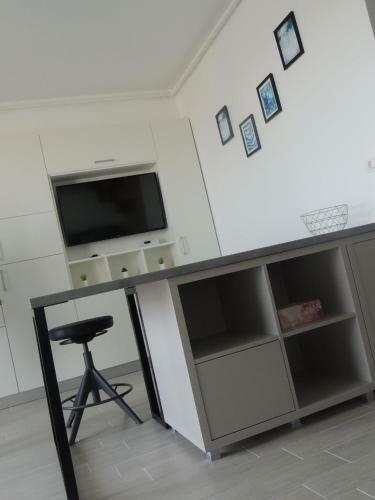 Millberry Beach Apartments