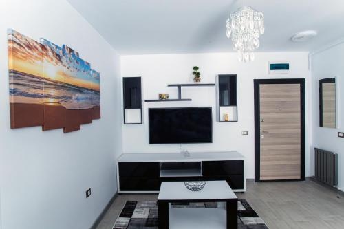 Apartament Alezzi Black&white 1