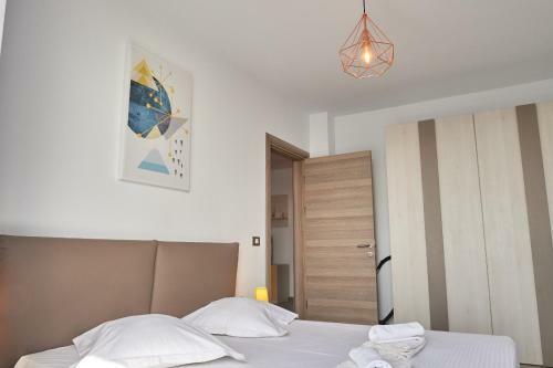 Apartament Aparthotel Alezzi