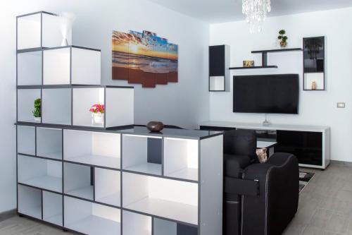 Apartament Alezzi Black&white 3