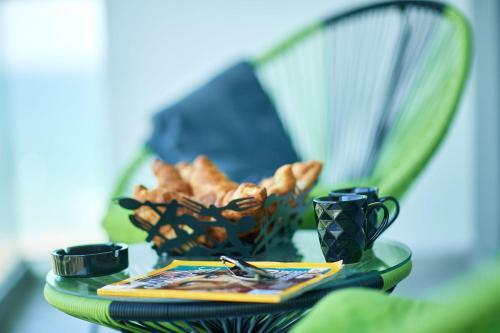 Meraki Luxury Apartment Spa N Pool Alezzi Beach Resort