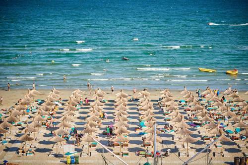 Fanta Sea Apartament Spa N Pool Alezzi Beach Resort