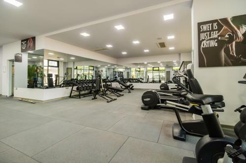 Velvet Beach Apartment Spa N Pool Alezzi Beach Resort