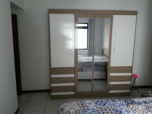 Apartamento Em Meia Praia, Itapema, Sc.