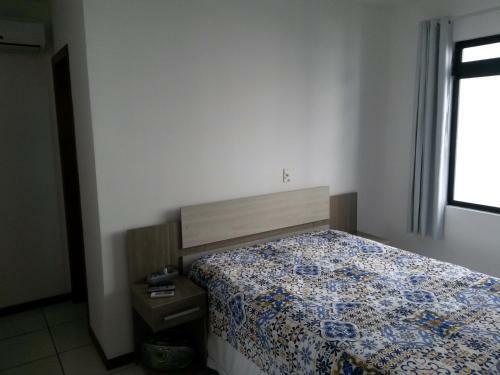 Apartamento Em Meia Praia, Itapema, Sc.