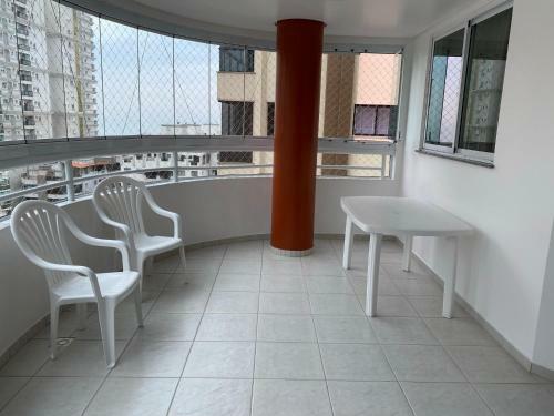 Apartamento 3 Quartos Em Meia Praia - Itapema