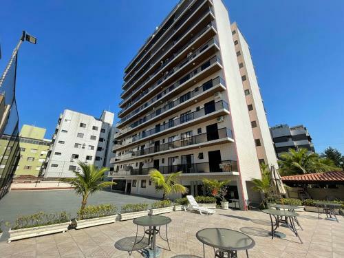 Confort�vel Apartamento 1 Dorm Com Piscina E Lazer