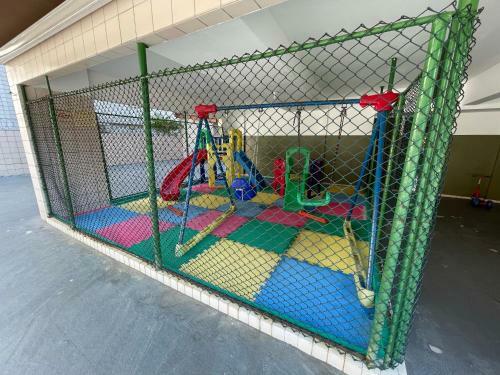 Confort�vel Apartamento 1 Dorm Com Piscina E Lazer